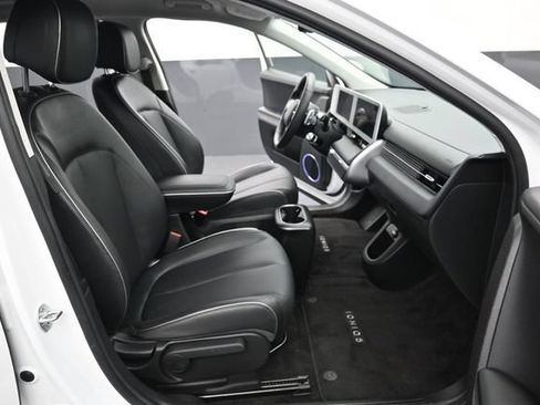 Used 2023 Hyundai Ioniq 5 SEL w/ Cargo Package RWD image 12