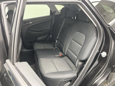 Used 2017 Hyundai Tucson SE image 9