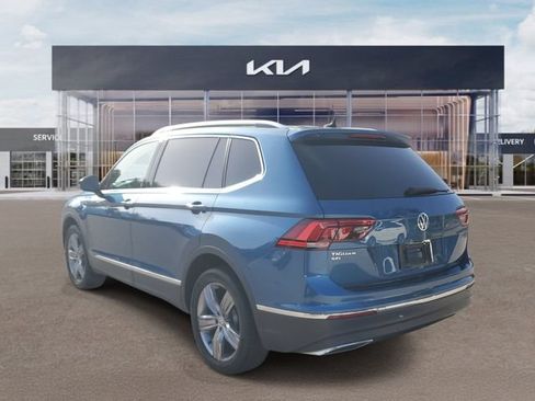 Used 2020 Volkswagen Tiguan SEL FWD image 4