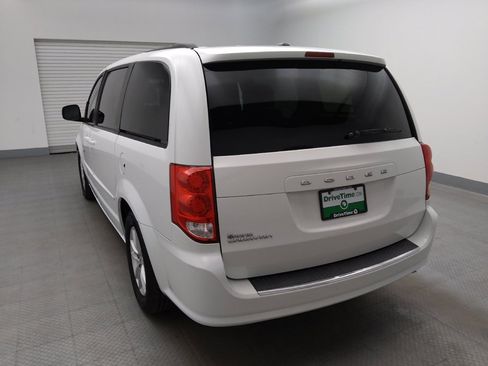 Used 2016 Dodge Grand Caravan SXT FWD image 6