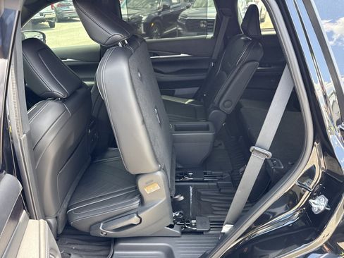 Used 2025 INFINITI QX60 Autograph w/ Cargo Package AWD/4WD image 15