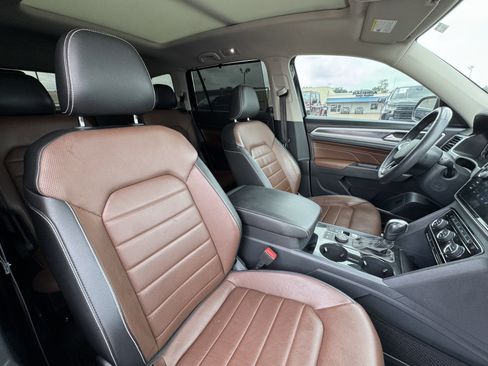 Used 2023 Volkswagen Atlas SEL Premium AWD/4WD image 37