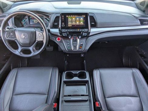 Used 2024 Honda Odyssey Sport image 19