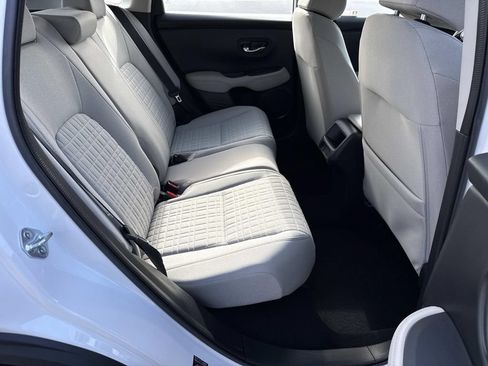 Used 2023 Honda HR-V LX image 21