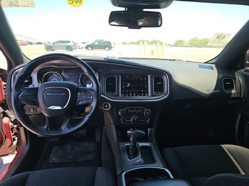 Used 2019 Dodge Charger GT RWD image 6