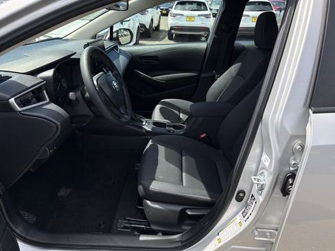Used 2023 Toyota Corolla LE FWD image 15