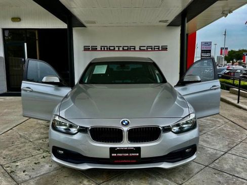Used 2017 BMW 320i Sedan image 6