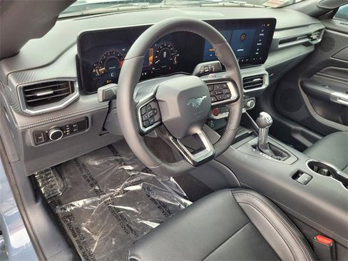 Used 2024 Ford Mustang GT Premium image 22