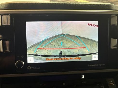 Used 2022 Toyota Tundra SR5 AWD/4WD image 27