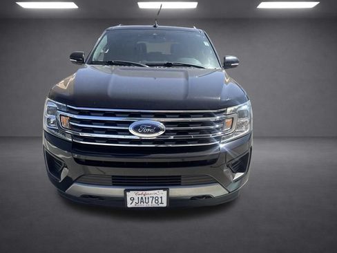 Used 2019 Ford Expedition XLT w/ Equipment Group 202A AWD/4WD image 5