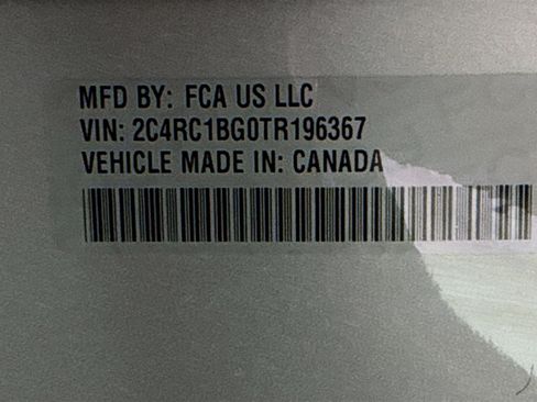 Used 2026 Chrysler Pacifica Select image 40