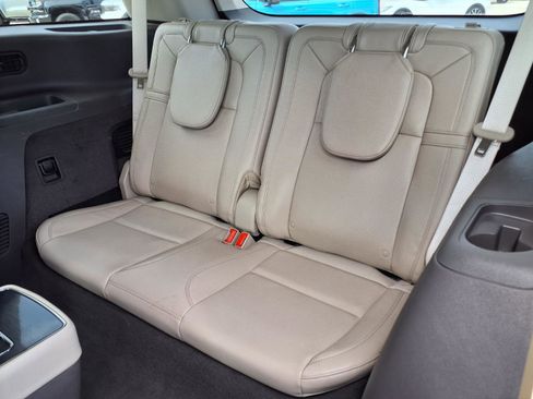 Used 2022 Lincoln Aviator Reserve w/ Equipment Group 201A RWD image 11
