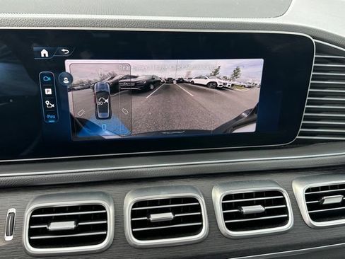 Used 2025 Mercedes-Benz GLE 350 4MATIC image 27