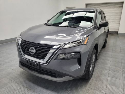 Used 2023 Nissan Rogue S FWD image 15