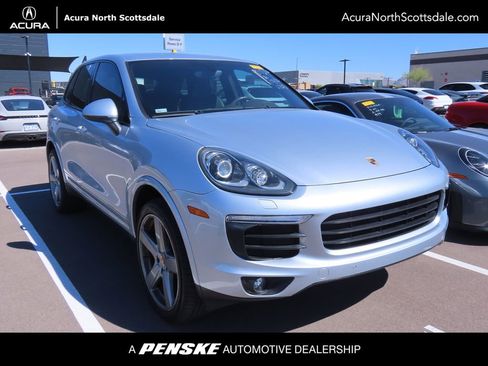 Used 2018 Porsche Cayenne image 1