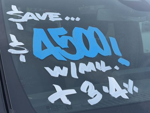 New 2025 GMC Canyon Elevation w/ Convenience Package image 2