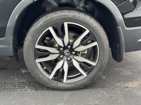 Used 2020 Honda Pilot Elite image 7