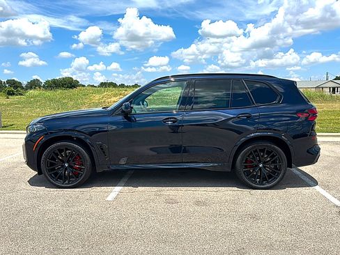 New 2026 BMW X5 xDrive40i w/ M Sport Package AWD/4WD image 5