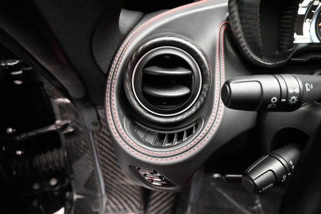 Used 2016 Alfa Romeo 4C Spider RWD image 64