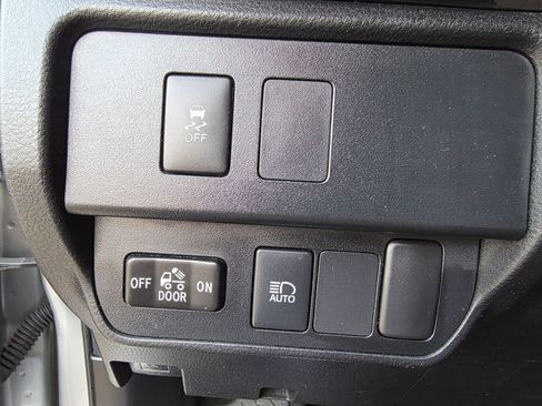 Used 2022 Toyota Tacoma SR5 image 24