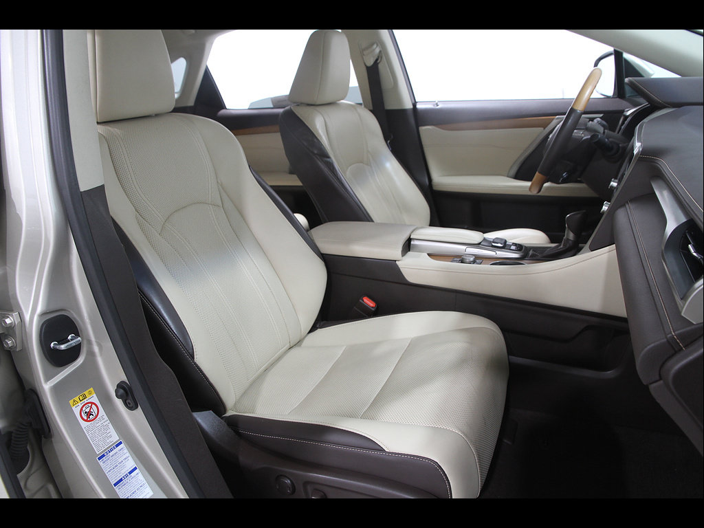 Used 2019 Lexus RX 350 AWD w/ Navigation Package image 19