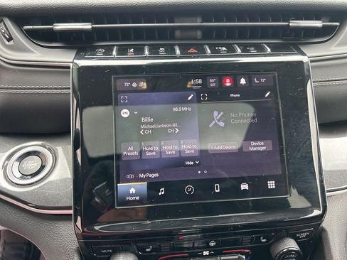 Used 2022 Jeep Grand Cherokee Laredo w/ Luxury Tech Group I image 14