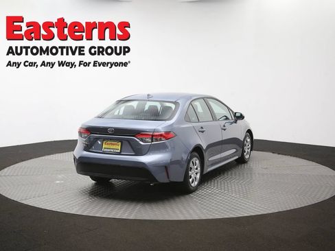 Used 2025 Toyota Corolla LE FWD image 36