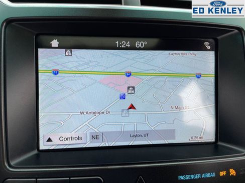 Used 2019 Ford Explorer Platinum image 11