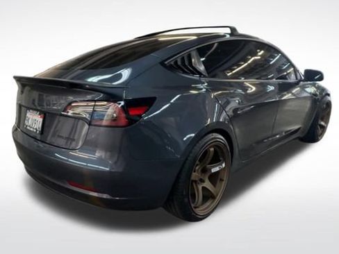 Used 2023 Tesla Model 3 Performance AWD/4WD image 9