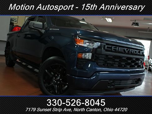 Used 2023 Chevrolet Silverado 1500 Custom AWD/4WD image 41