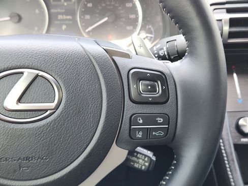 Used 2022 Lexus RC 350 w/ Premium Package RWD image 27