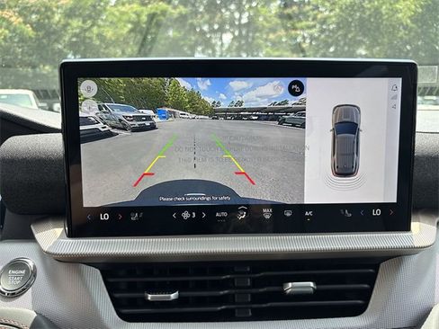 New 2025 Ford Explorer Active w/ Active Comfort Package image 17