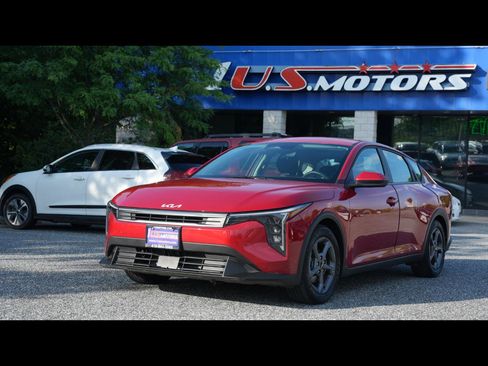 Used 2025 Kia K4 FWD image 1