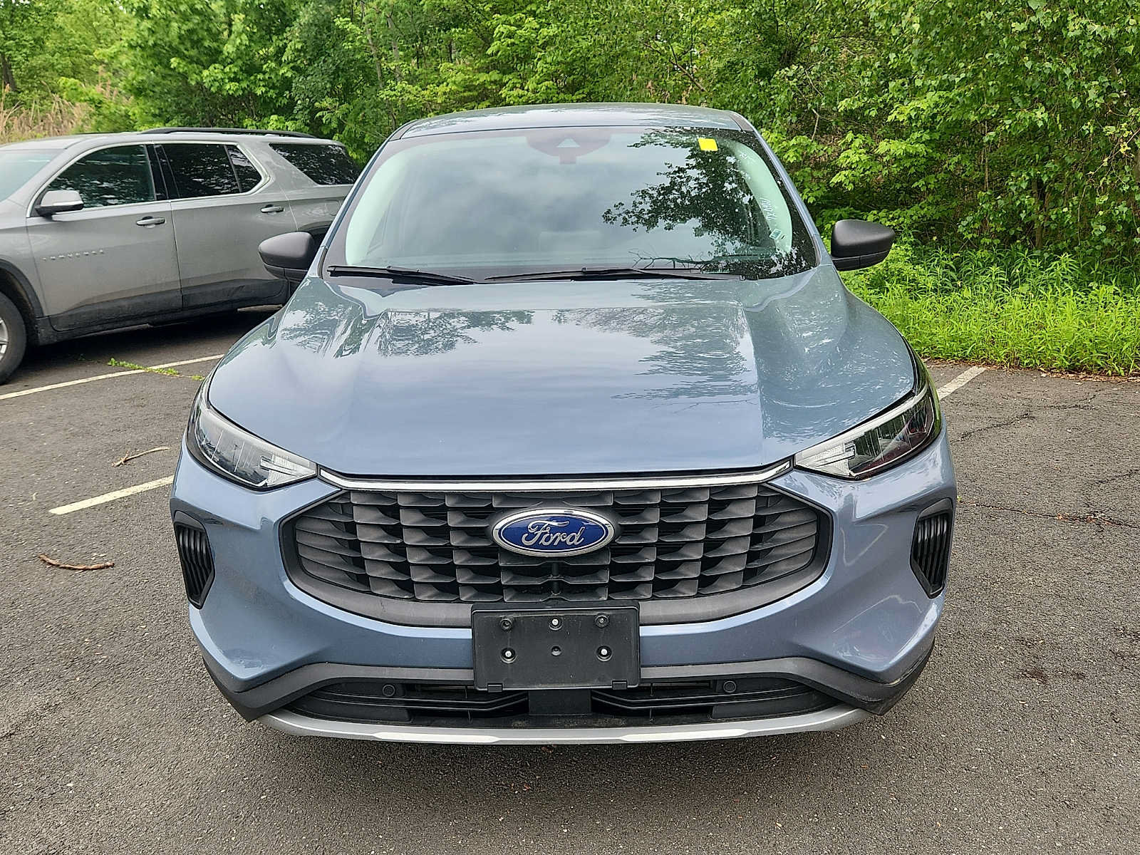 Used 2025 Ford Escape Active AWD/4WD image 2