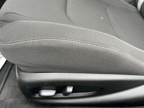 Used 2021 Chevrolet Camaro LT RWD image 10