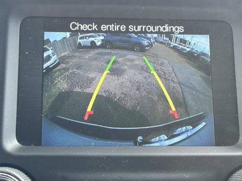 Used 2015 RAM 1500 Express image 31