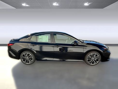 New 2026 Toyota Camry XLE (XLE AWD (Natl)) image 9