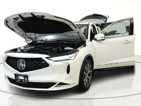 Used 2023 Acura MDX SH-AWD w/ Technology Package image 10