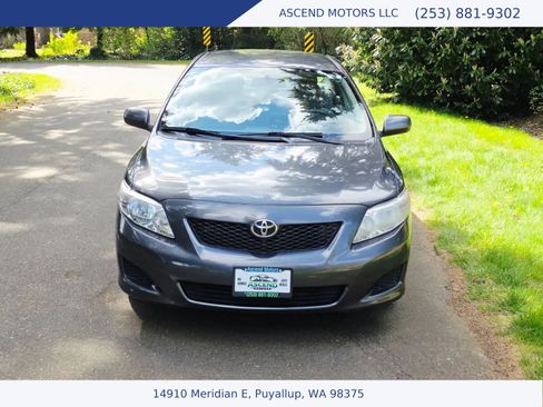 Used 2010 Toyota Corolla LE FWD image 8