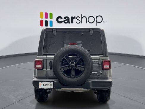 Used 2022 Jeep Wrangler Unlimited Sport image 4