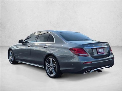 Used 2018 Mercedes-Benz E 300 image 8