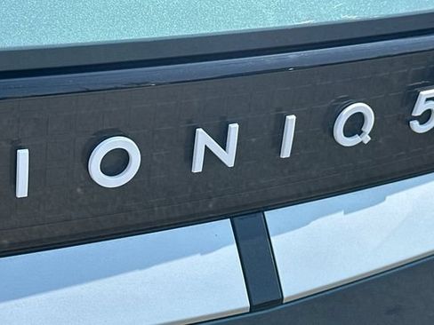 Used 2024 Hyundai Ioniq 5 SEL RWD image 34