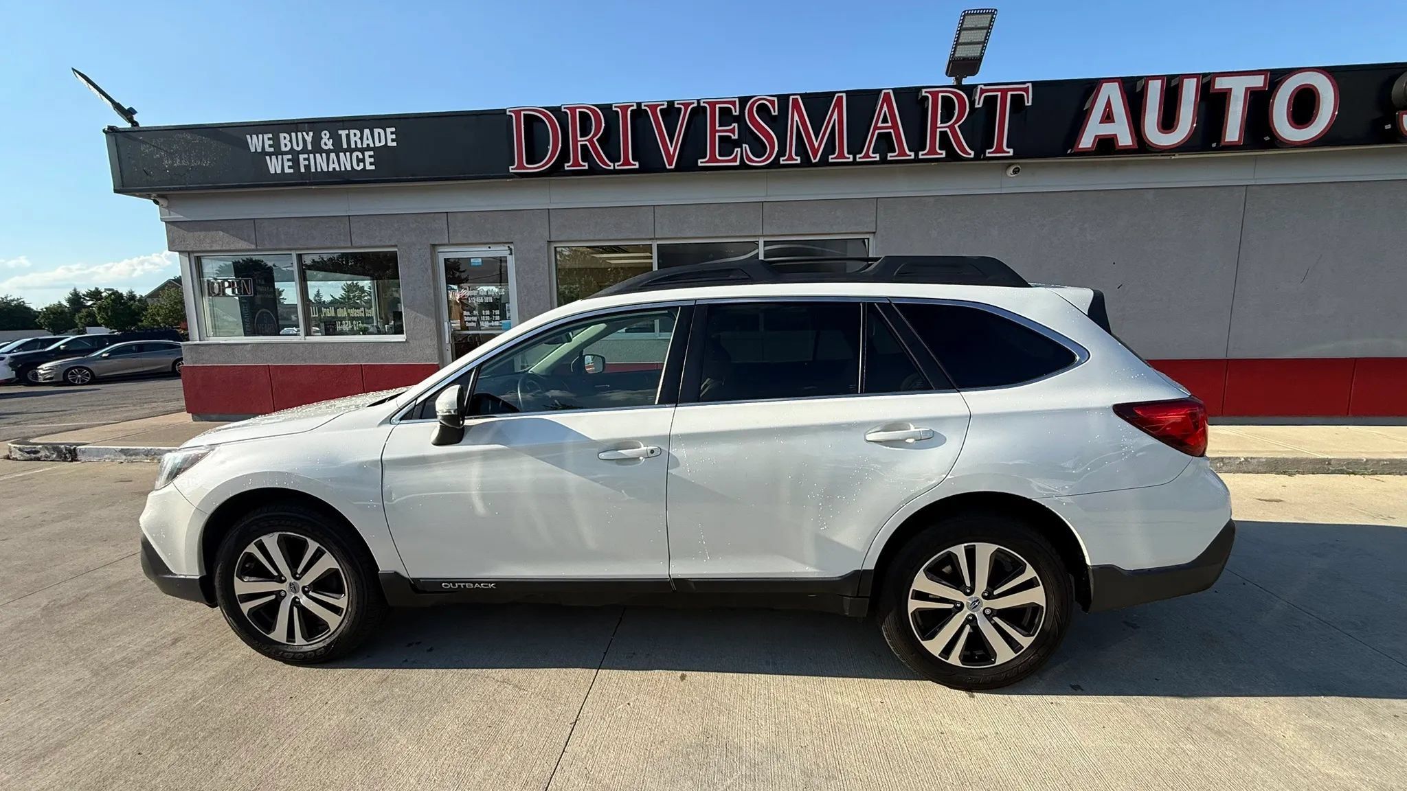 Used 2019 Subaru Outback 2.5i Limited AWD/4WD image 5