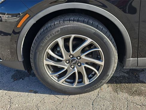 Used 2021 Lincoln Corsair FWD image 7