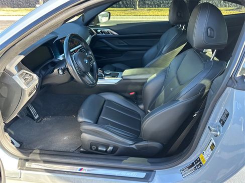 Used 2022 BMW 430i xDrive Coupe w/ M Sport Package image 3