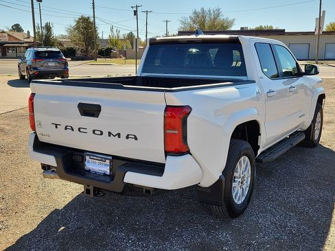 New 2025 Toyota Tacoma SR5 image 4