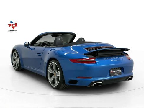 Used 2017 Porsche 911 Carrera image 4