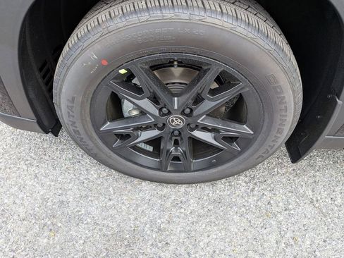 New 2026 Toyota Grand Highlander Platinum AWD/4WD image 27