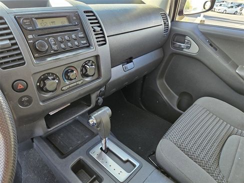 Used 2006 Nissan Frontier SE w/ (P01) Power Pkg image 20