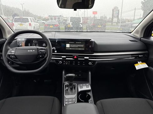 New 2026 Kia Sportage LX w/ LX Convenience Package image 13